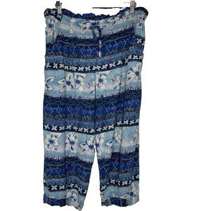 Jams World Pull on Pants Size M Capri Blubiscus Floral